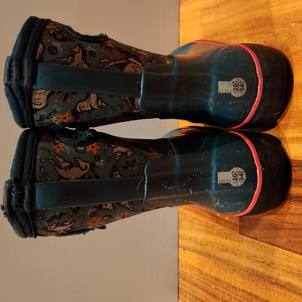 Toddler Girl Bog Boots Size 8 - Picture 5 of 6